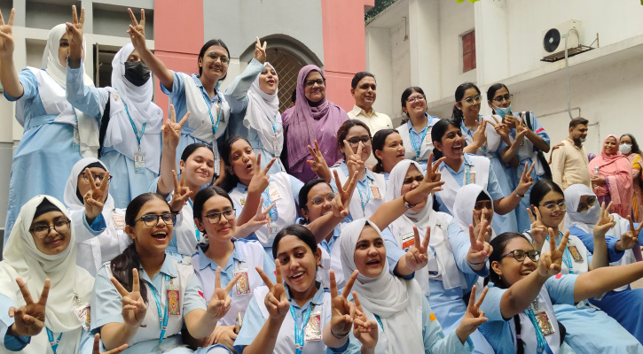এইচএসসি ও সমমানের ফল প্রকাশ, পাসের হার ৫৮.৮৩ শতাংশ