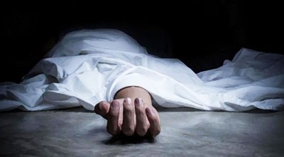 পীরগঞ্জে ঘরে পড়েছিল নারীর গলাকাটা লাশ  