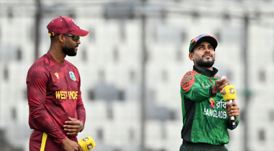 অঙ্কনের অভিষেক, টস হেরে ব্যাটিংয়ে বাংলাদেশ