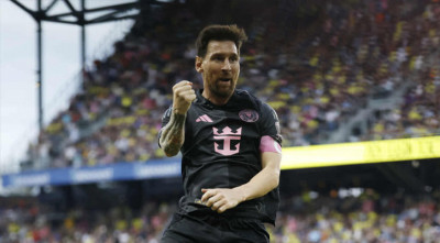 মেসির হ্যাটট্রিকে প্লে-অফ নিশ্চিত মায়ামির