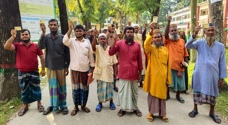 চাল না পেয়ে জেলেদের বিক্ষোভ, তদন্ত কমিটি