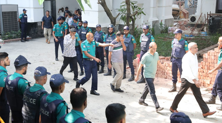 ‘সাব-জেল’ কারা কর্তৃপক্ষের তত্ত্বাবধানে, খাবার-সাক্ষাৎ বিধি অনুযায়ী: আইজি প্রিজন