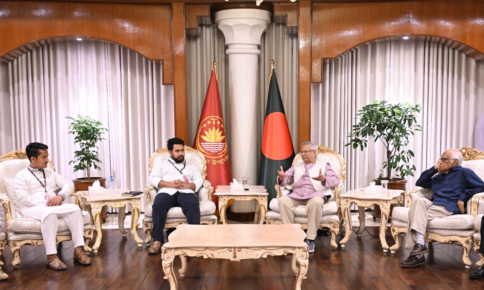 উপদেষ্টা পরিষদে কারা কোন দল সংশ্লিষ্ট, প্রধান উপদেষ্টাকে জানিয়েছি: নাহিদ