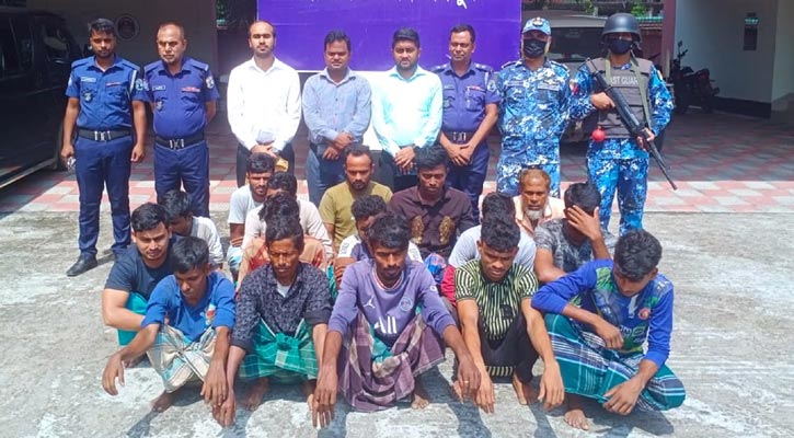 নিষেধাজ্ঞা অমান্য করে ইলিশ ধরায় ১৯ দিনে ৮৭ জেলে গ্রেপ্তার